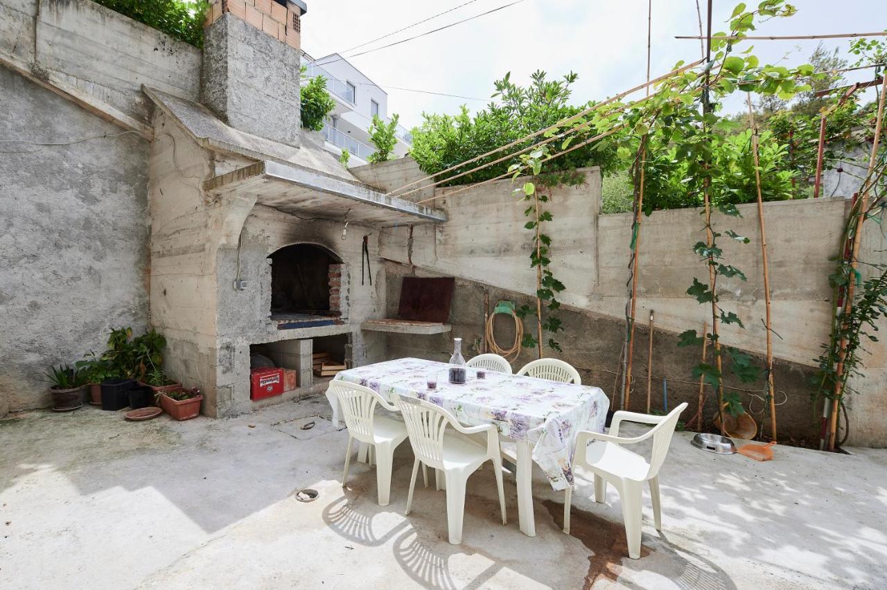 Apartamento Cutan Trogir Exterior foto