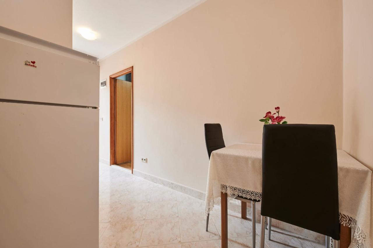 Apartamento Cutan Trogir Exterior foto