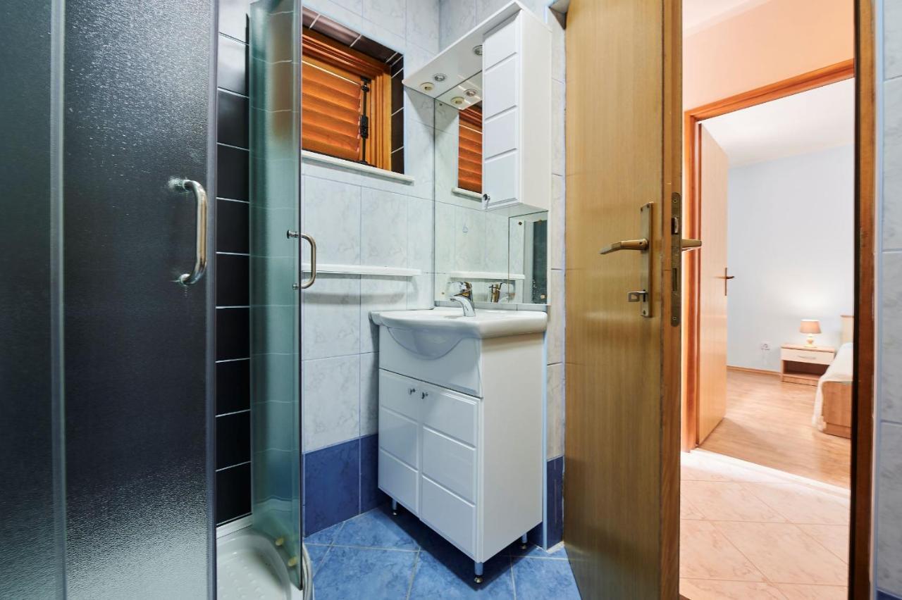 Apartamento Cutan Trogir Exterior foto