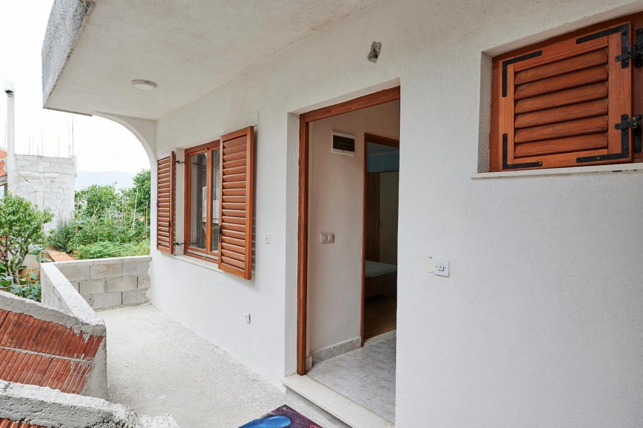 Apartamento Cutan Trogir Exterior foto
