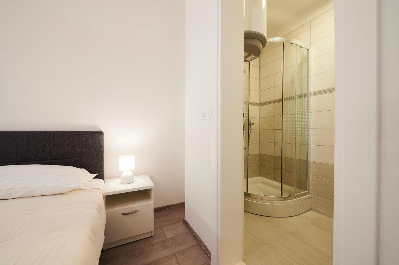 Apartamento Cutan Trogir Exterior foto