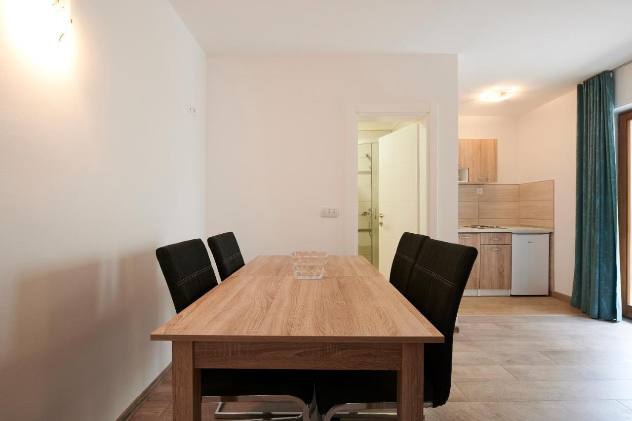 Apartamento Cutan Trogir Exterior foto