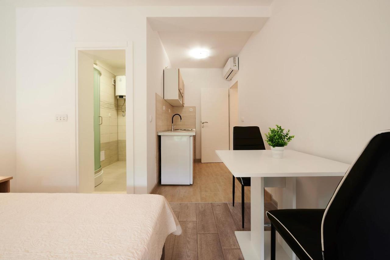 Apartamento Cutan Trogir Exterior foto